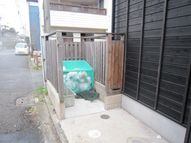 鵠楼のその他共用部分|ゴミ捨て場です