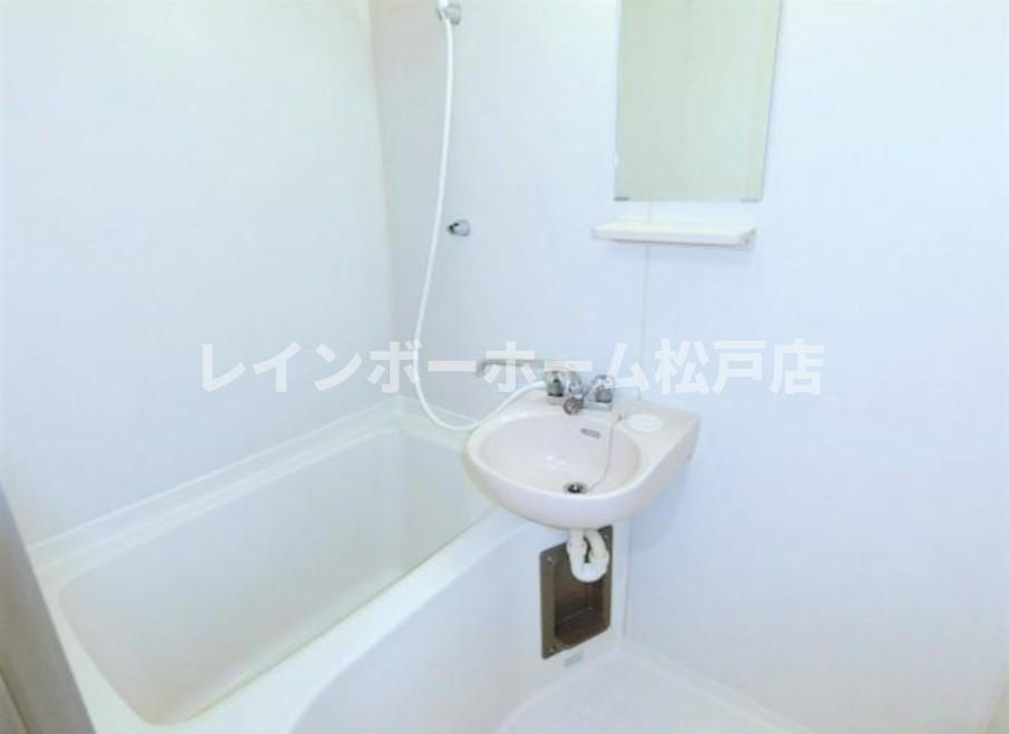 【仲介手数料：50％OFF】対象物件！の浴室|きれいなお風呂です