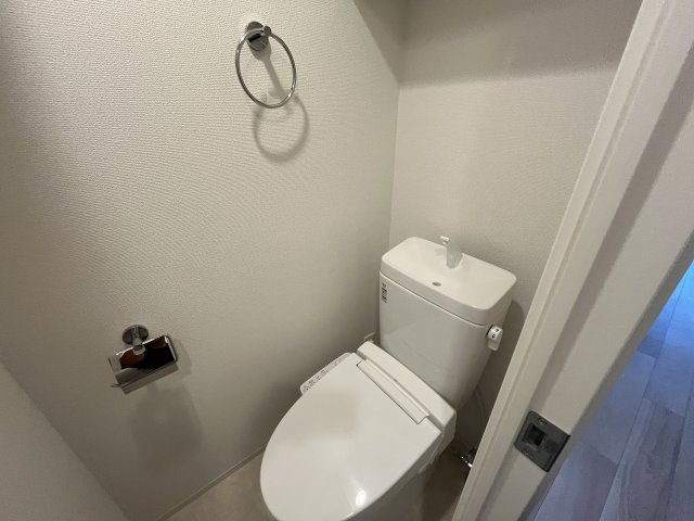 セレニテ新大阪エクラのトイレ