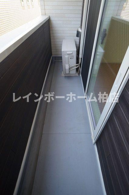 【仲介手数料：50％OFF】対象物件！のバルコニー|バルコニーからの眺めを楽しみながら食事をしませんか