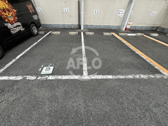 東三国グランドハイツ北の駐車場|東三国グランドハイツ北　駐車場