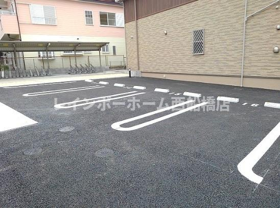 アメニティーⅡの駐車場