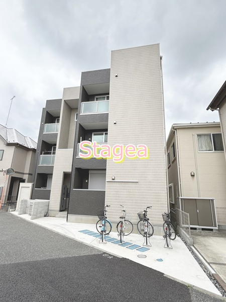 REGALEST 七里の外観