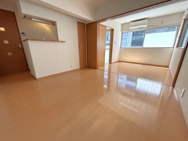 福岡市早良区城西１丁目の賃貸マンションの居間・リビング|おしゃれなリビングです