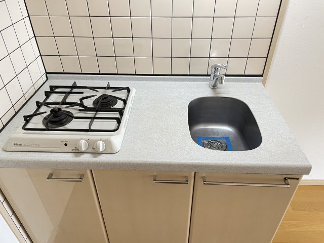 アンジェール高砂のキッチン|コンパクトなキッチンで掃除もラクラク
