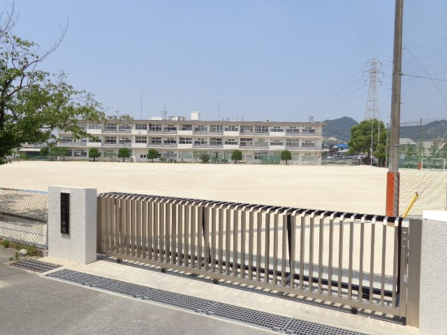 Ｆｌｏｗｅｒｓ　Ｃａｂｉｎ（フラワーズキャビン）の周辺|大野城市立大野東小学校まで520ｍ