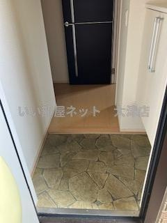 シャルマンハイツの玄関
