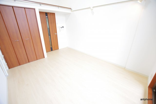 プロスペクト中之島　仲介手数料無料の寝室
