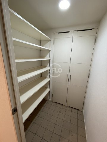 グレンパーク梅田北　扇町小学校区の収納|グレンパーク梅田北　シューズインクローゼット