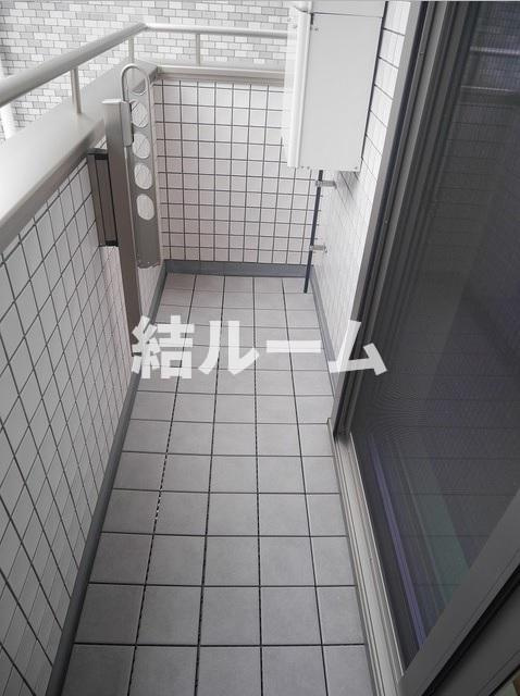 板橋区赤塚３丁目のアパートのバルコニー