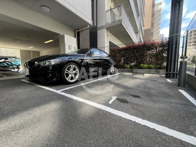ジュネス新大阪レジデンスの設備|駐車場