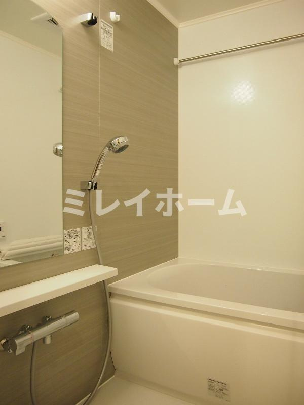 ルーブル品川西小山の浴室