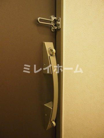 ルーブル品川西小山の玄関