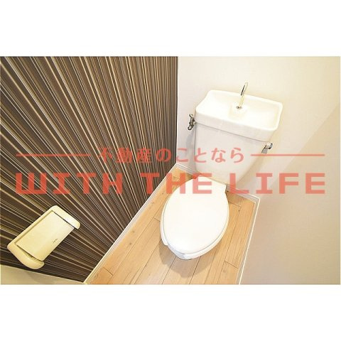 R-BOXOHISHI【キャッシュバック対象物件】のトイレ|ゆったりとした空間のトイレです※現状優先