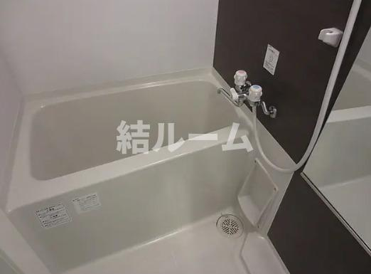 豊島区池袋３丁目の賃貸マンションの浴室|別号室参考写真