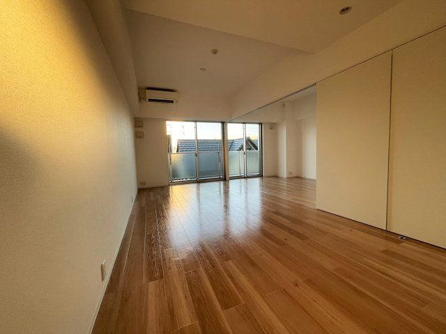 スクエア湘南の居間・リビング