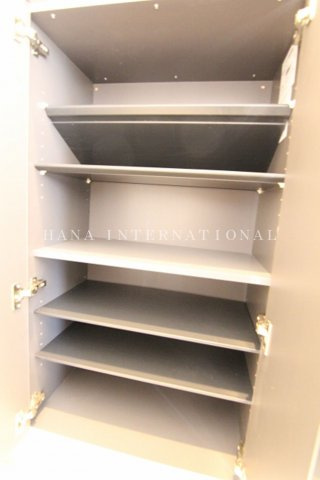 パークグレイスＡ棟の収納|反転タイプの写真です。
