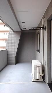 ＵＲＢＡＮ　ＴＥＲＲＡＣＥのバルコニー
