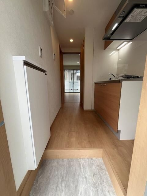 クレスタ鴨居の玄関