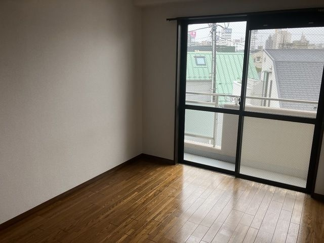 三井フラットの居間・リビング