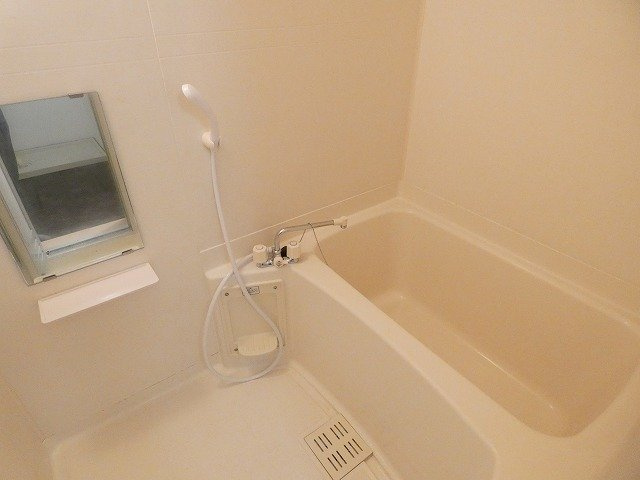 お風呂で日々の疲れを落としましょう