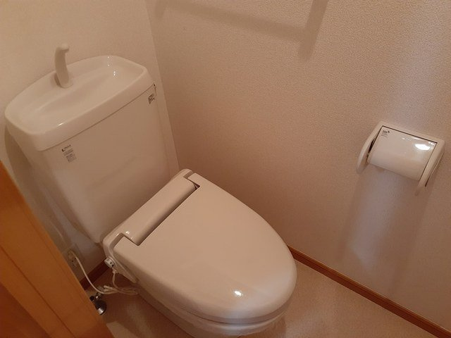 シンプルで使いやすいトイレです