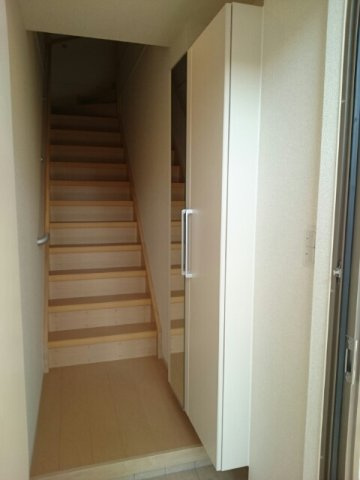 落ち着いた玄関です