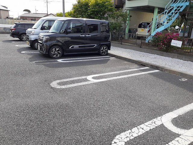 駐車場完備です