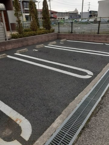 駐車場に車を止められます