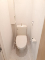 ゆったりとした空間のトイレです