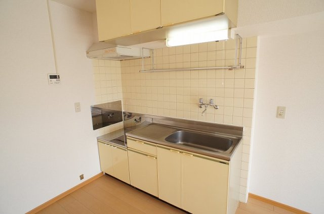 コンパクトなキッチンで掃除もラクラク