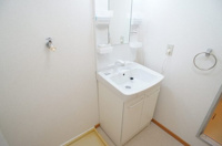 コンパクトで使いやすい洗面所