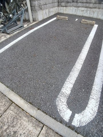 駐車場に車を止められます