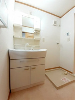 コンパクトで使いやすい洗面所