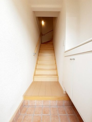 落ち着いた玄関です