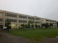 三ヶ尻中学校まで1000m