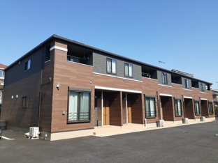 落ち着いた雰囲気の外観です