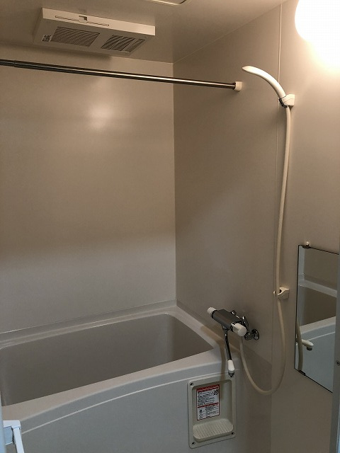 ゆったり過ごせるお風呂です