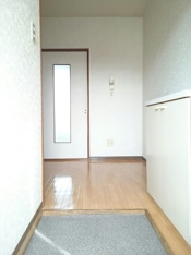 シンプルで使いやすい玄関です