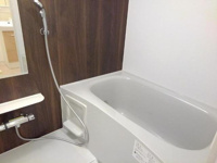 ゆったり過ごせるお風呂です