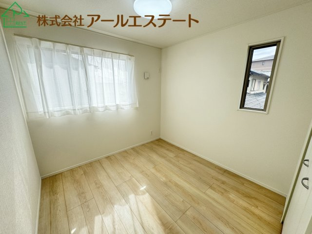 加古川市尾上町安田　　山陽電鉄「尾上の松駅」徒歩16分の洋室