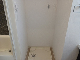 内装は落ち着いています