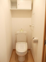 コンパクトで使いやすいトイレです