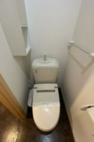 コンパクトで使いやすいトイレです