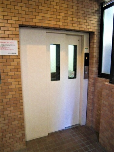 エレベーター　※2020年2月撮影