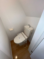 コンパクトで使いやすいトイレです
