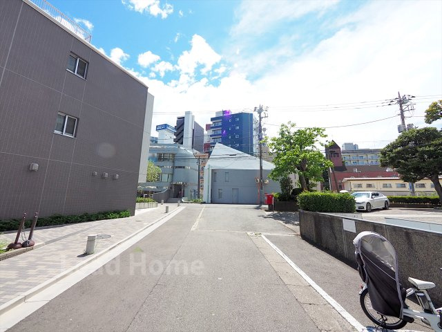【その他】 | 目黒プラザ | 前面道路