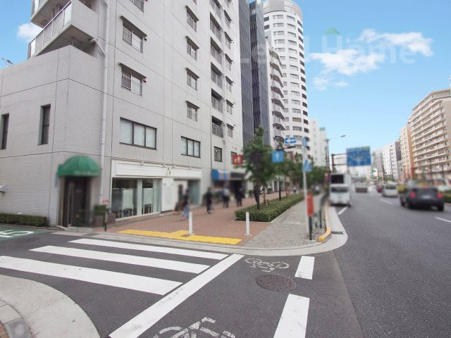 【その他】 | ルミネ五反田第２ | 見通しが良く綺麗に整えられた広い前面道路！歩道スペースが確保されており安心して通行できます♪
