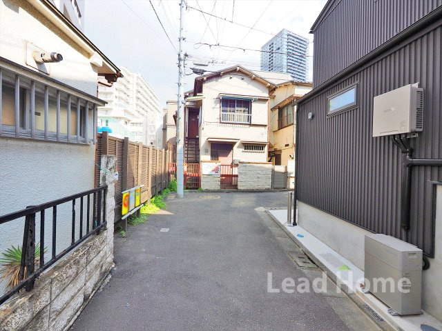 【前面道路含む現地写真】 | 品川区大崎3丁目 | 前面道路は交通量が少なく落ち着いた環境です！小さなお子様がいるご家庭でも安心して過ごせます♪