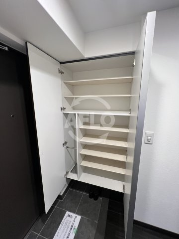アルグラッド梅田WESTの収納|アルグラッド梅田WEST　シューズボックス